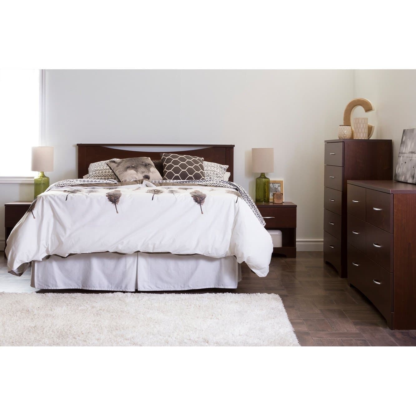 Five Drawer Chest of Drawers thumbnail 7