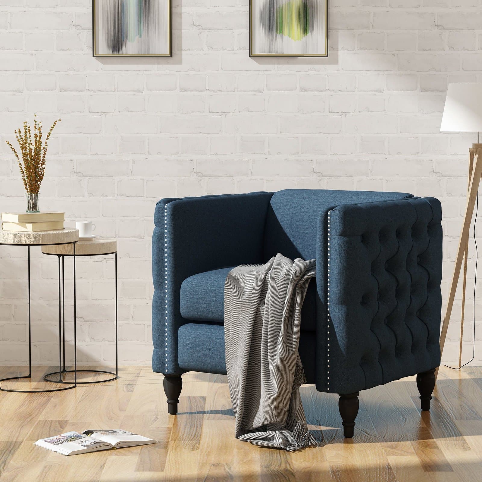 Luxurious Alira Arm Chair thumbnail 2