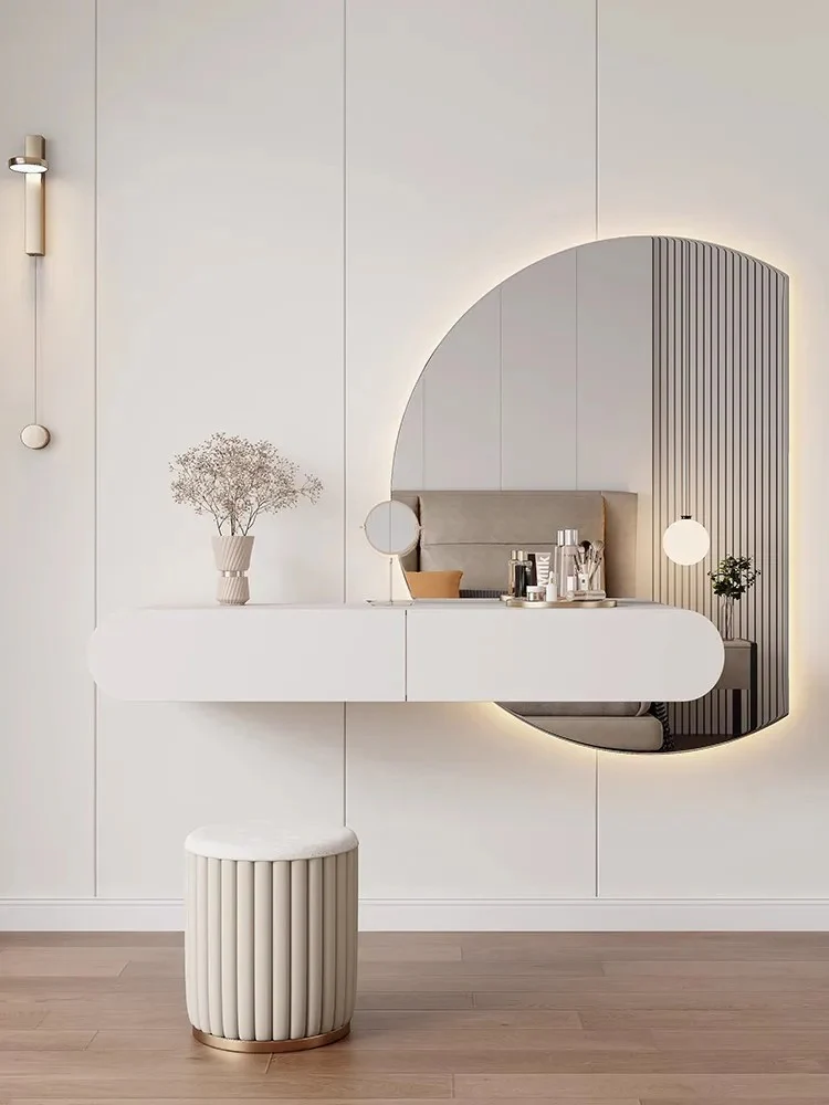 Lyndon Dressing Table with Mirror thumbnail 1