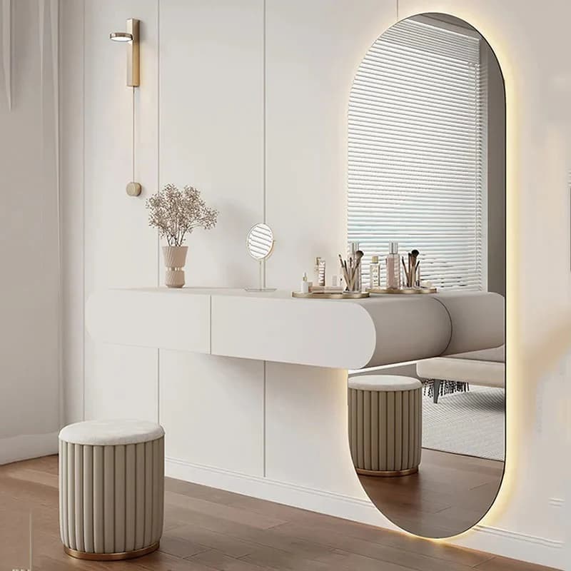Oval Wall Mirror Dresser thumbnail 1