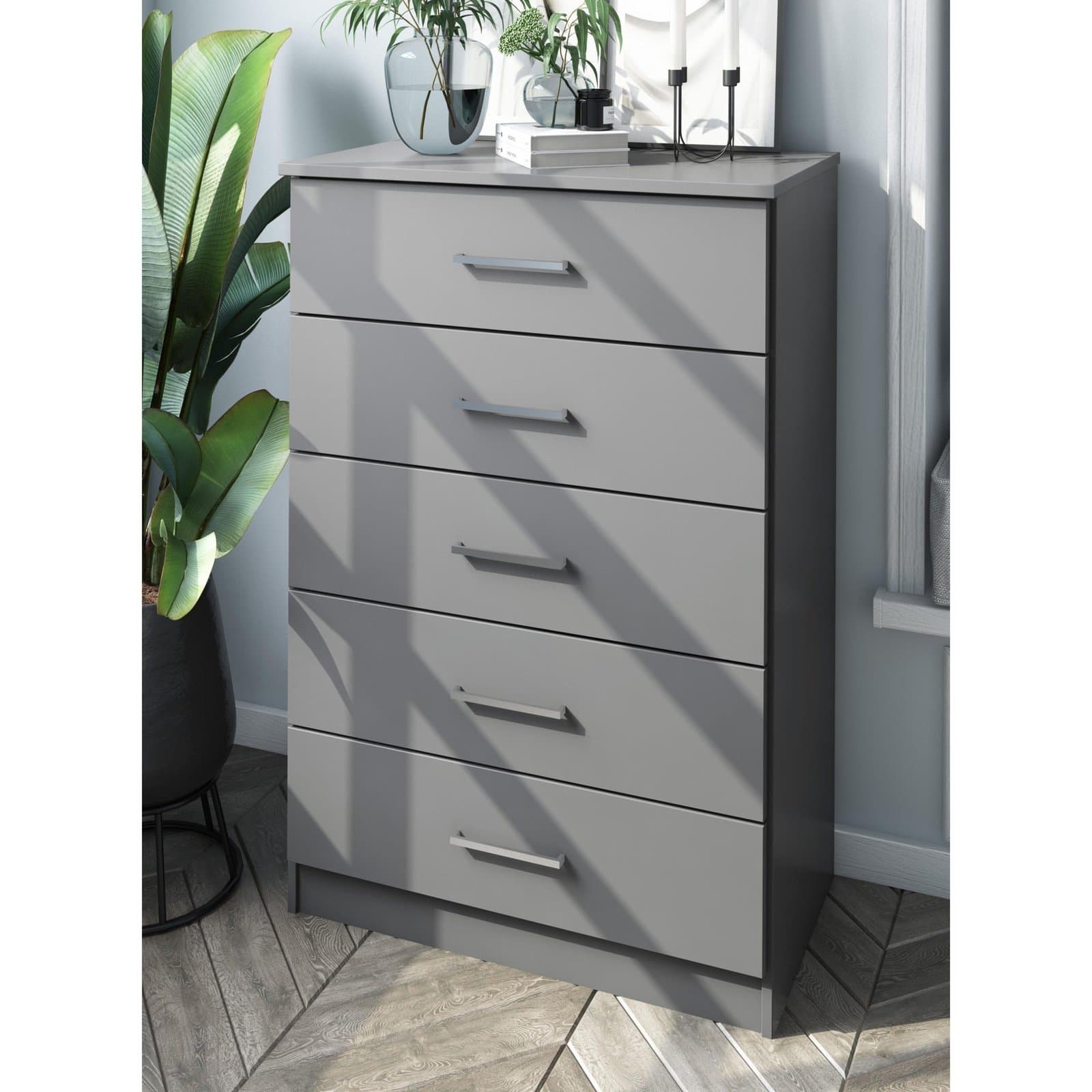 Solid Ply Wood Metro 5-Drawer Chest thumbnail 5