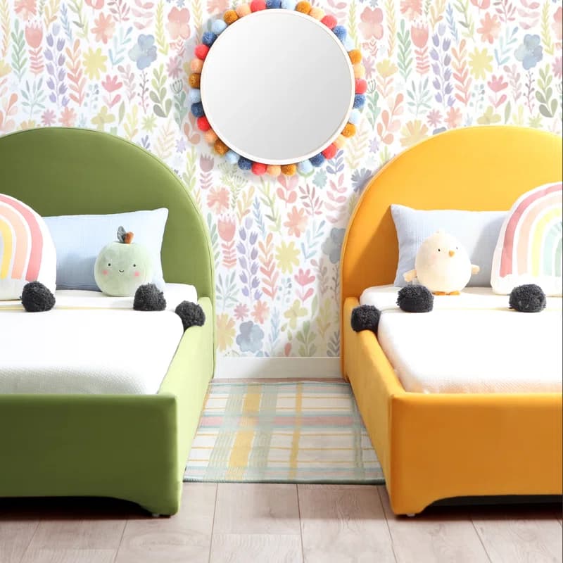 Toddler Bed by posh house thumbnail 2