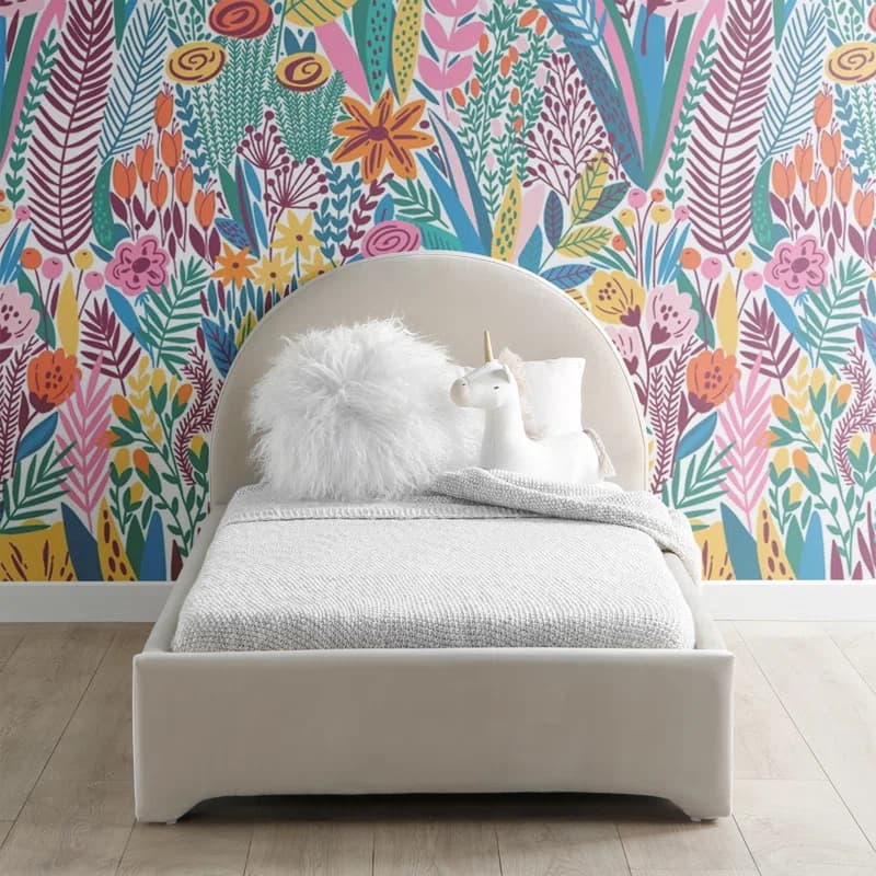 Toddler Bed by posh house thumbnail 3