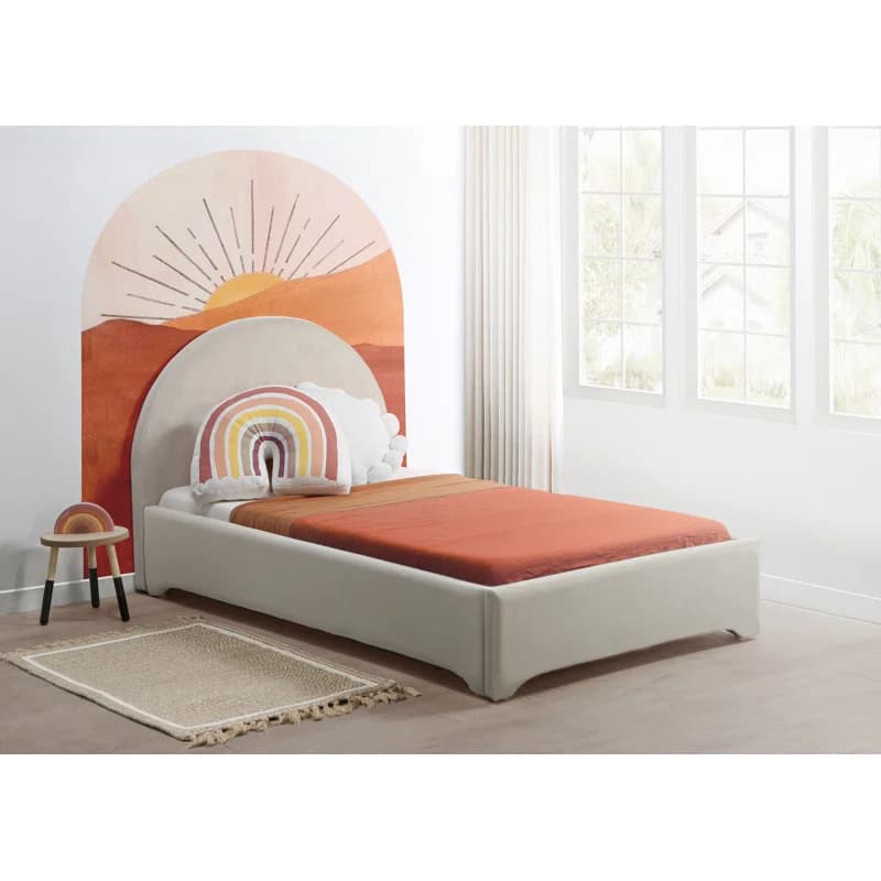 Toddler Bed by posh house thumbnail 4