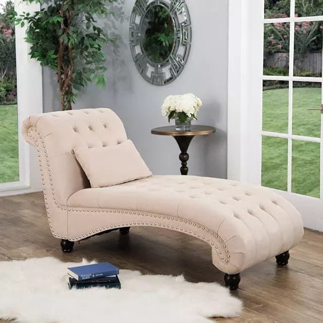 Tufted Chaise Lounge in Leather furniture product
