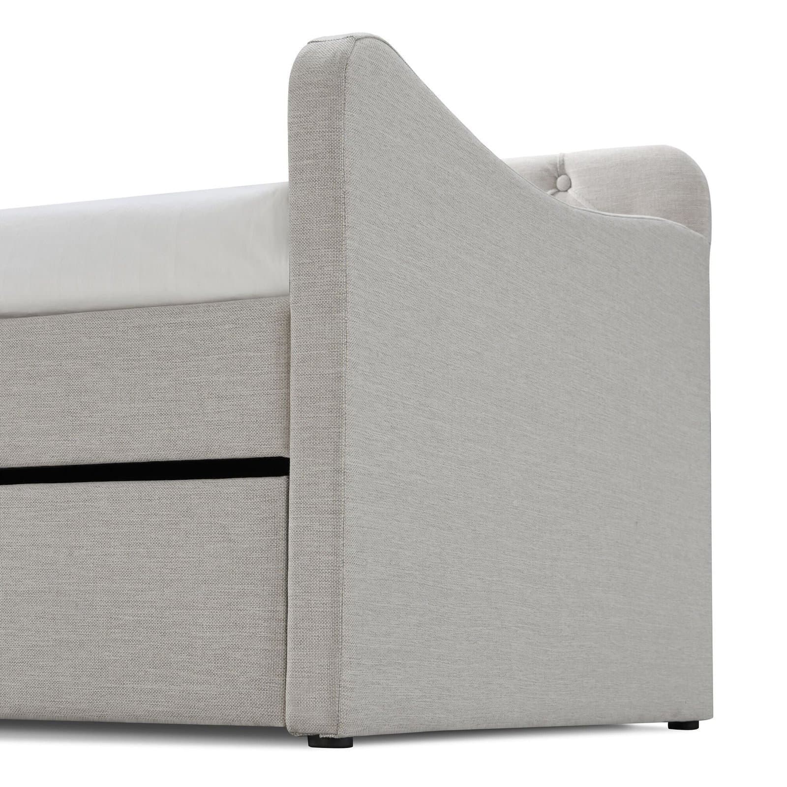 Tufted Daybed and Trundle thumbnail 8